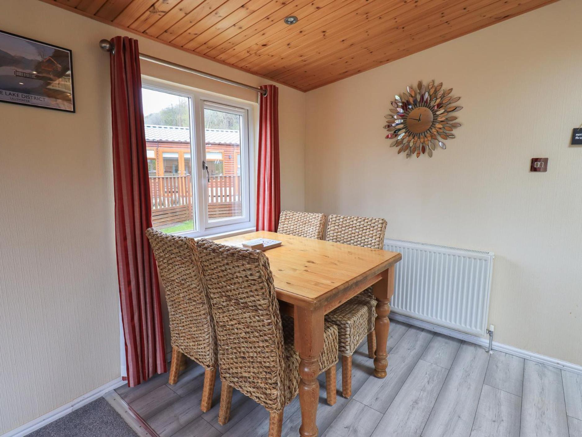 Striding Edge Lodge วินเดอร์เมียร์ ภายนอก รูปภาพ